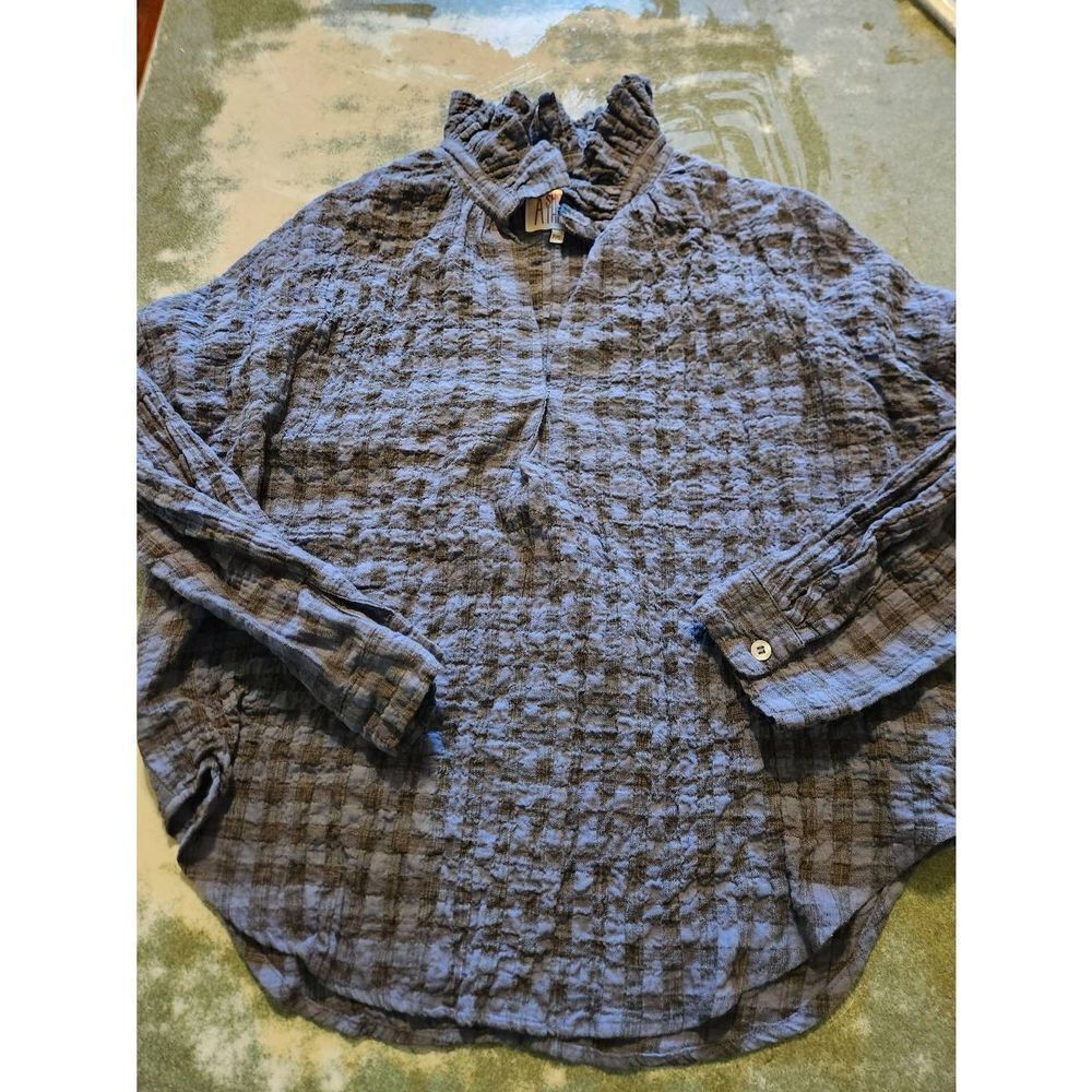 A shirt thing blue&black plaid blouse sz P/S